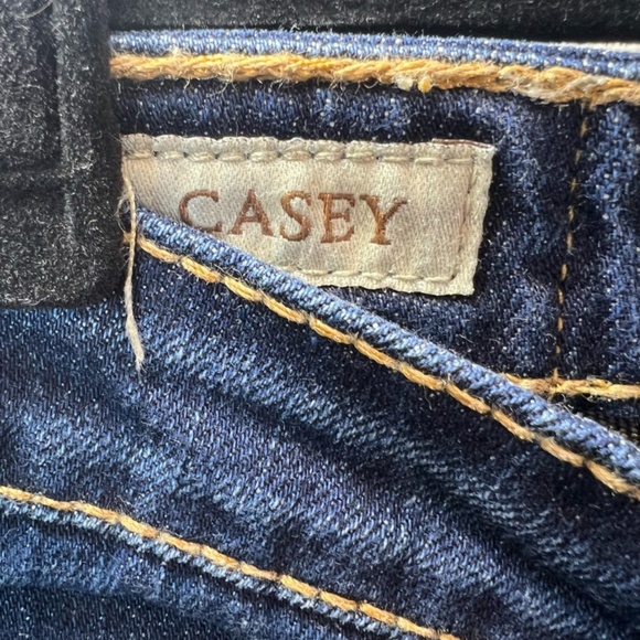 Big Star Casey Jeans Dark Blue Distressed Denim Ultra Low Rise Womens Sz 28 Long - Picture 10 of 16